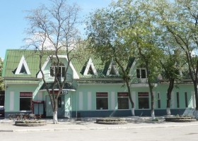 Магазин с кафетерием и биллиардной в п. Персиановский